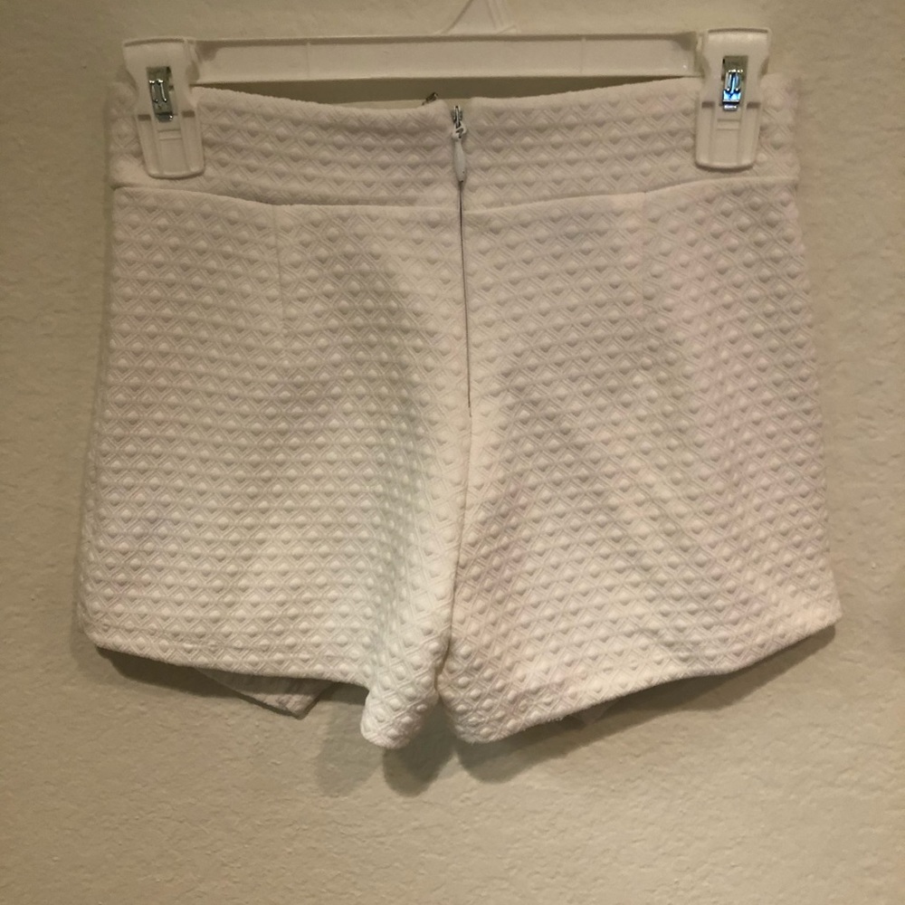 Bebe Layered Skort - Picture 2 of 3